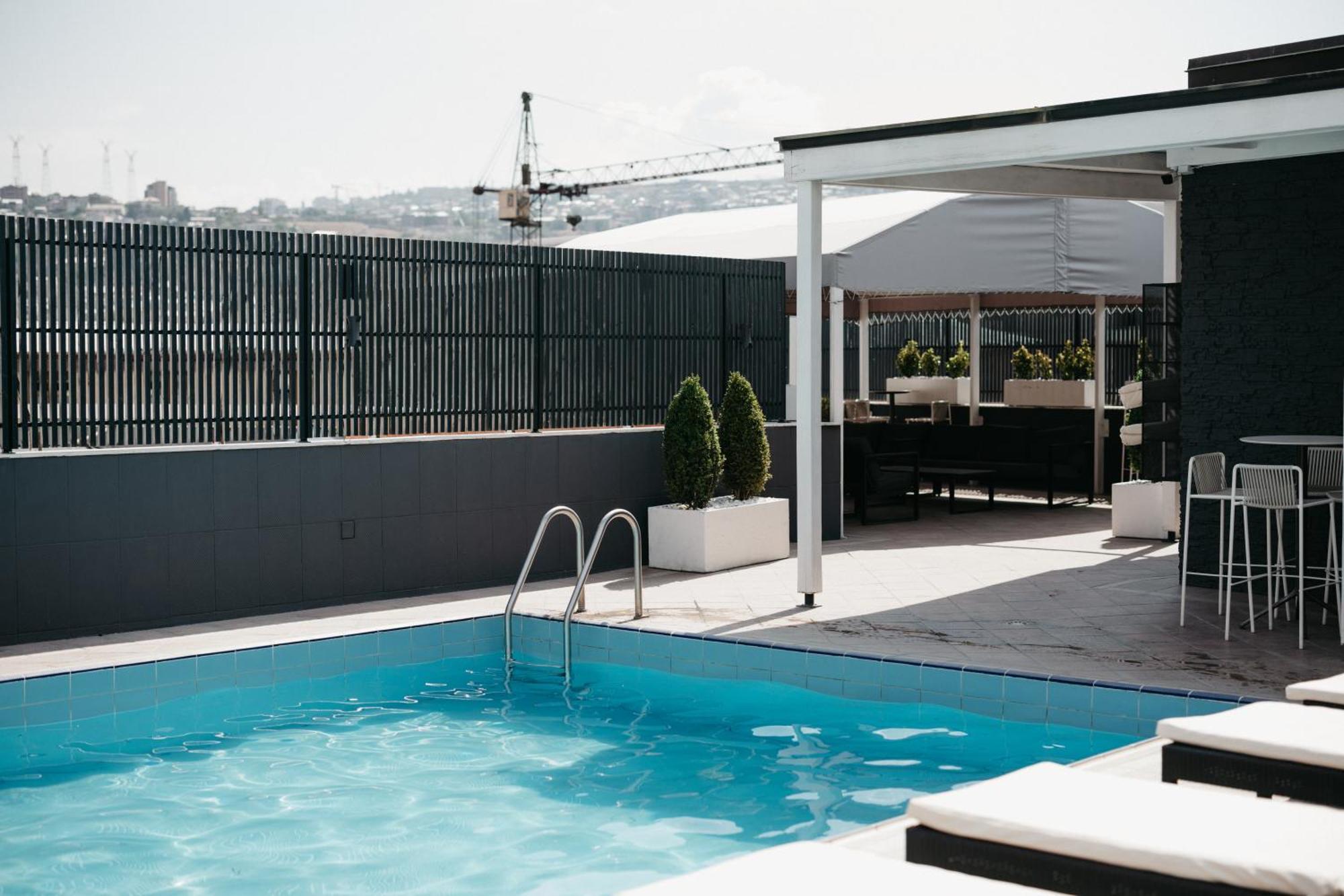 Grand - Small Luxury Of The World Erivan