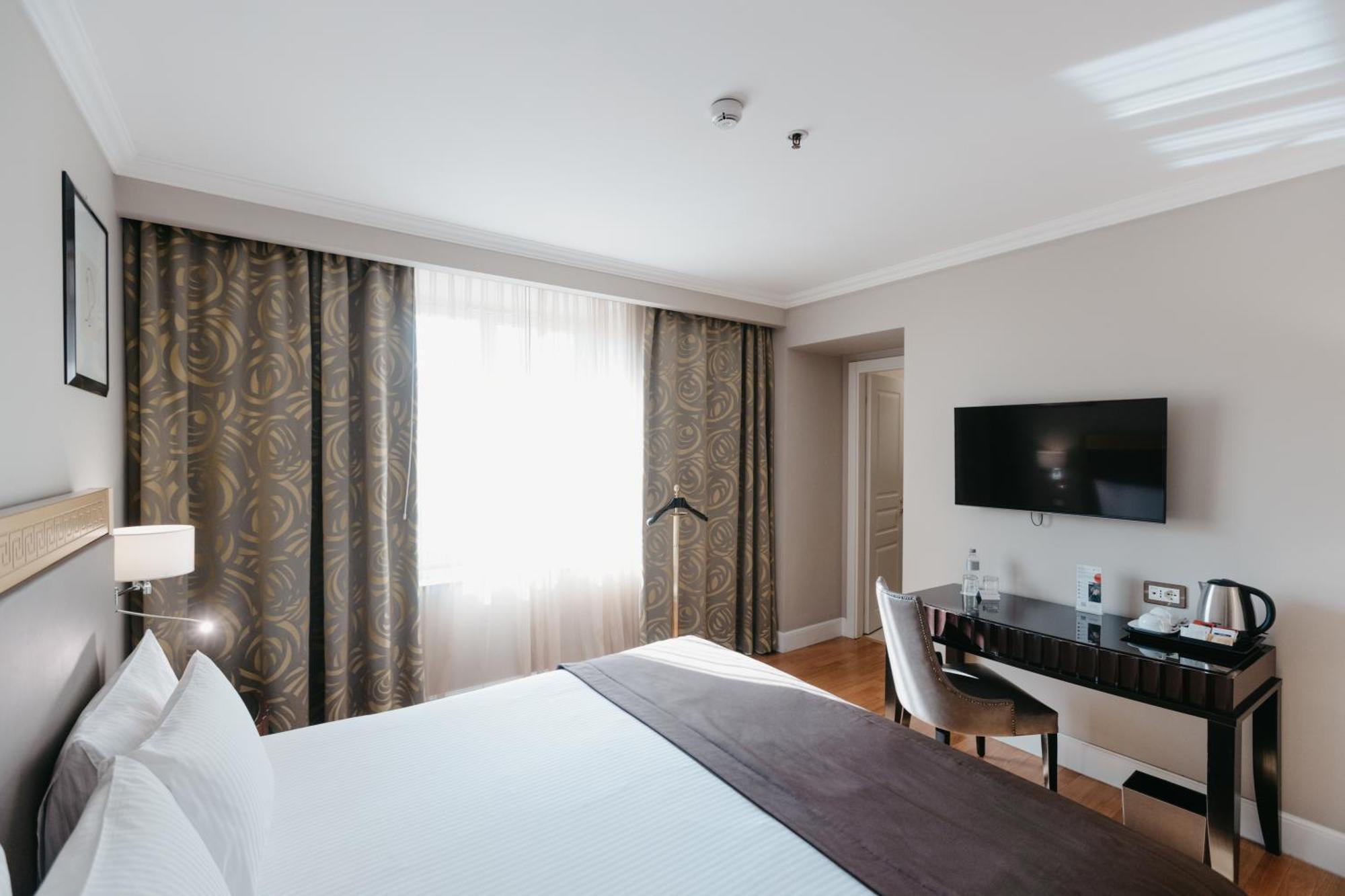 Grand - Small Luxury Of The World Hotel