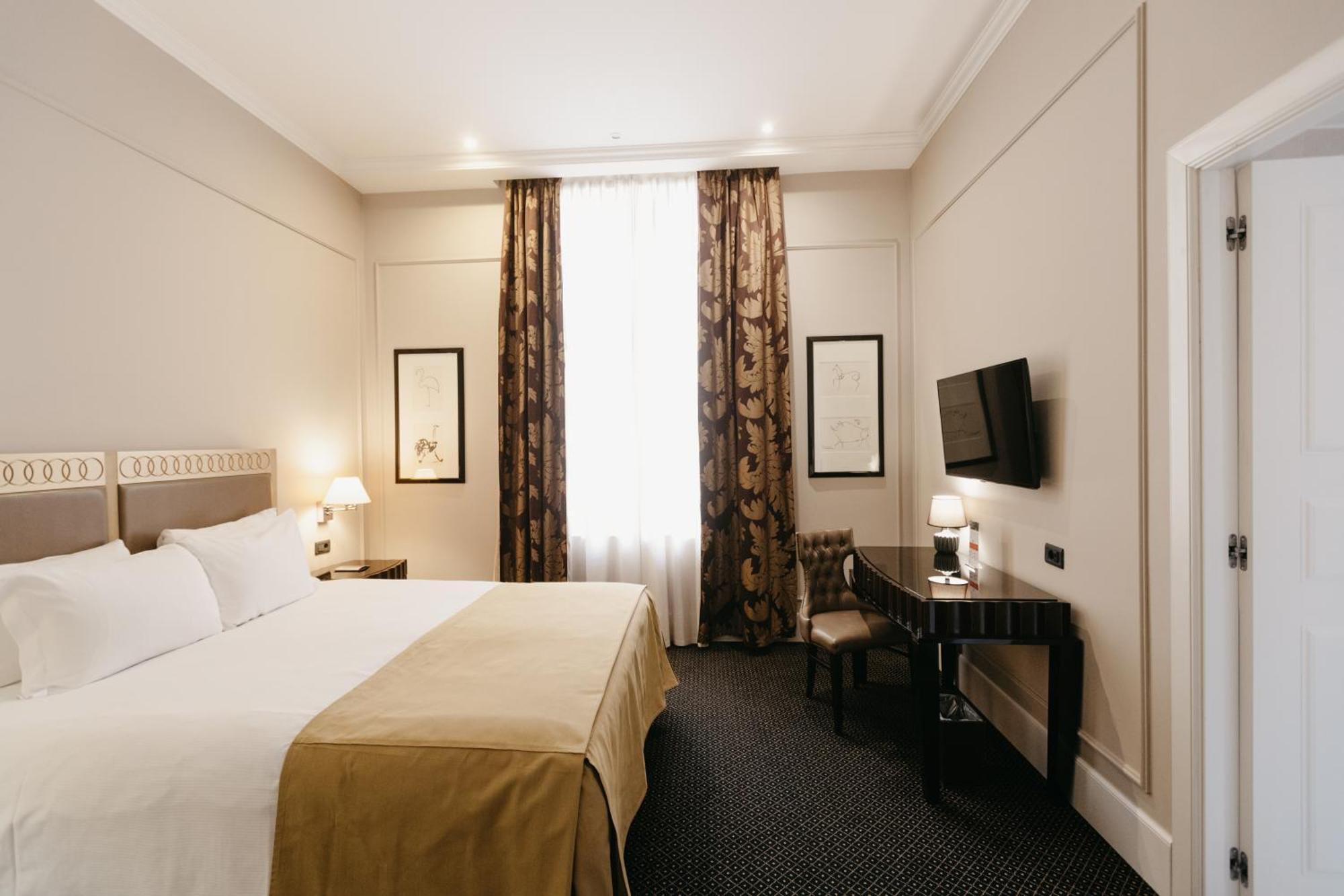 Grand - Small Luxury Of The World Hotel Erivan