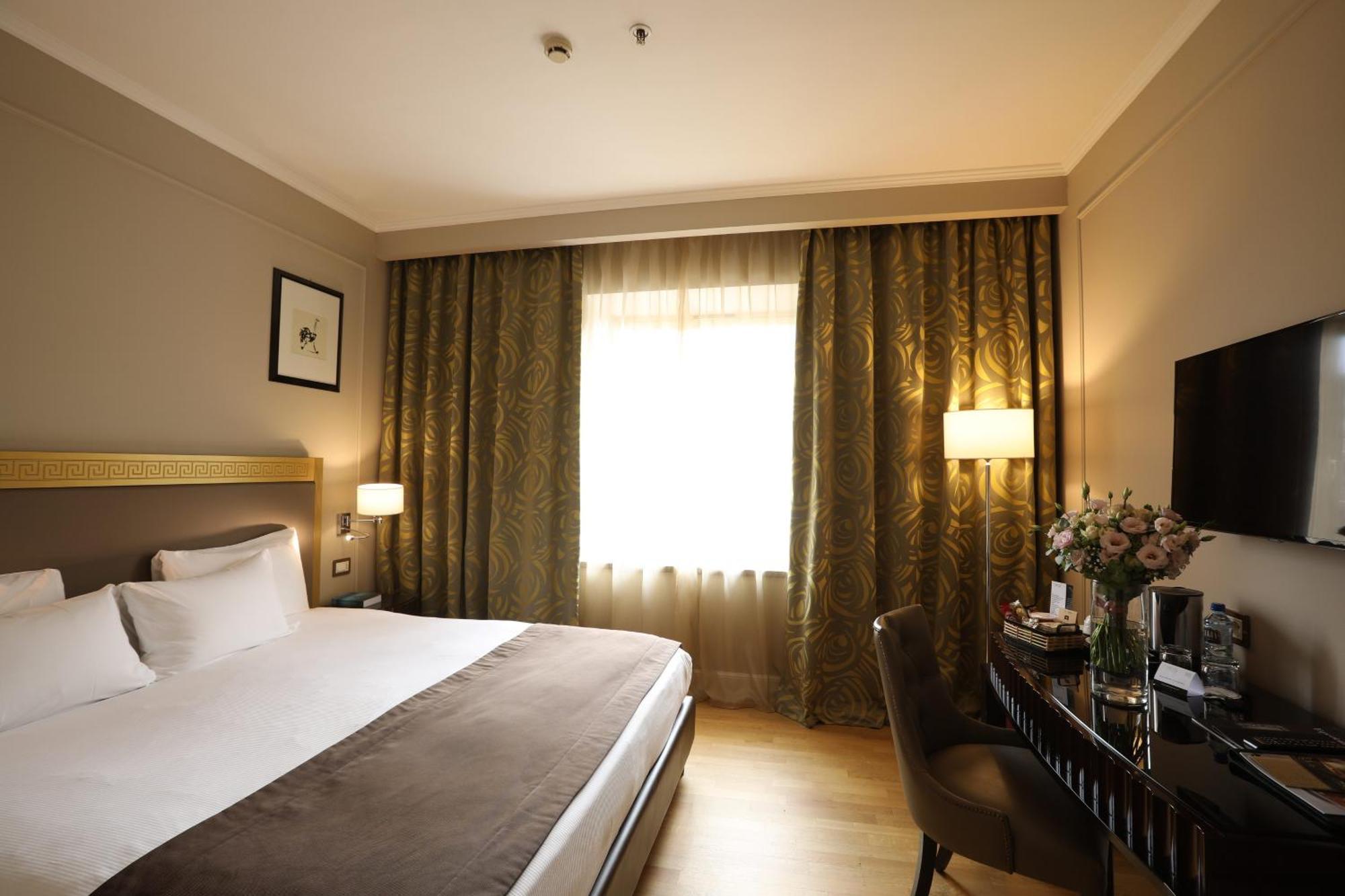 Grand - Small Luxury Of The World Hotel