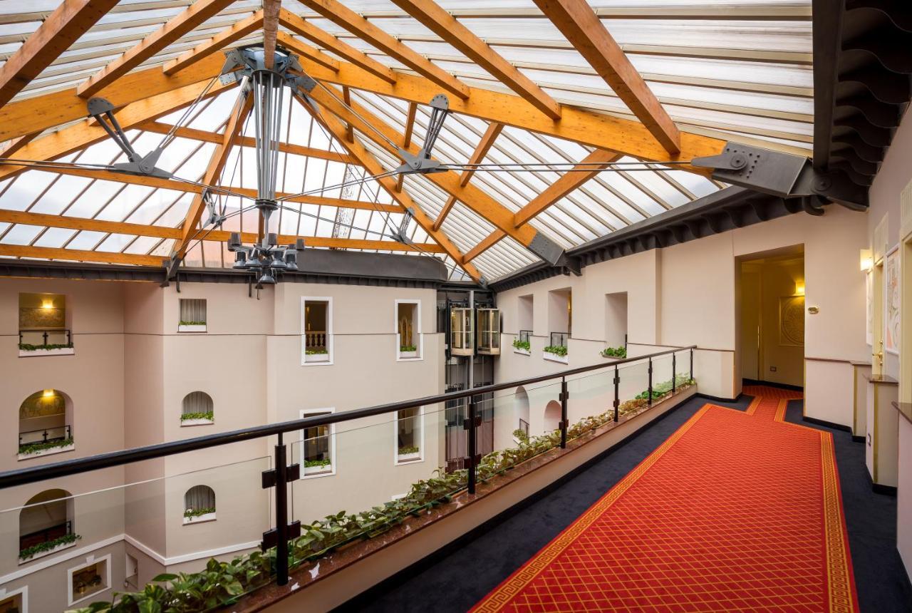 Grand - Small Luxury Of The World Hotel
